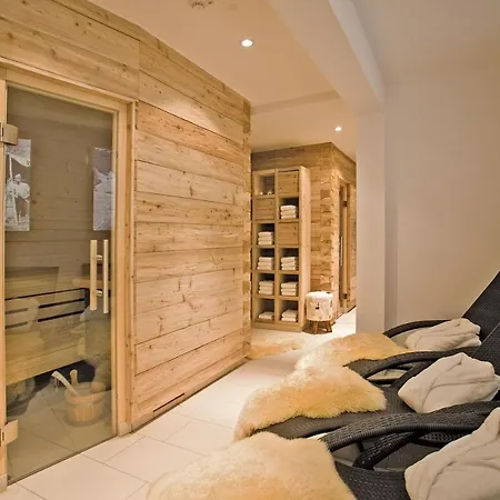 Alpin Lifestyle Loewen & Strauss 4* اوبرستدورف