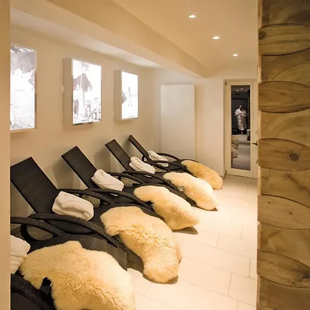 Alpin Lifestyle Loewen & Strauss Otel 4*