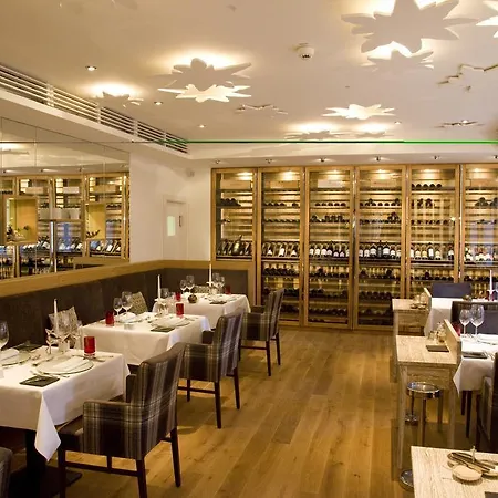Alpin Lifestyle Loewen & Strauss 4* اوبرستدورف