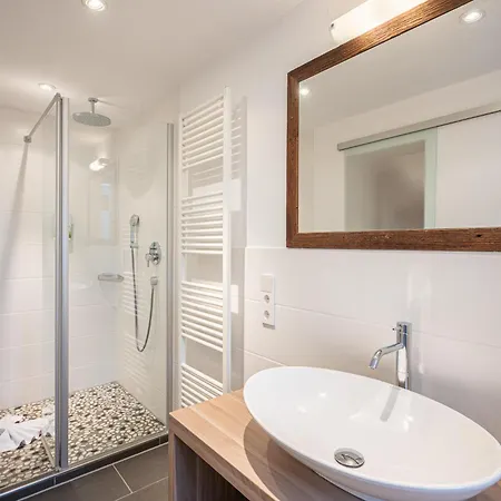 Alpin Lifestyle Loewen & Strauss 4* اوبرستدورف