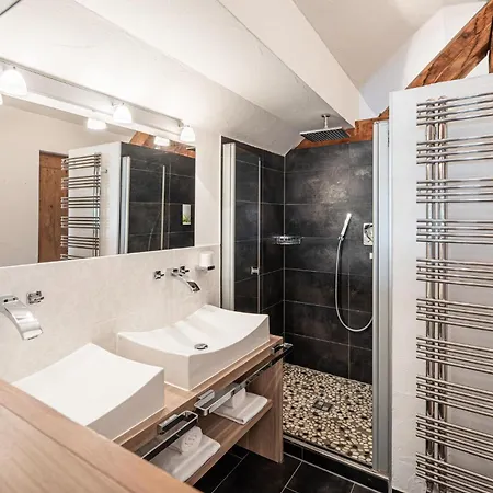 Alpin Lifestyle Loewen & Strauss فندق اوبرستدورف