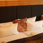 洛恩&斯塔劳斯爱普林生活酒店