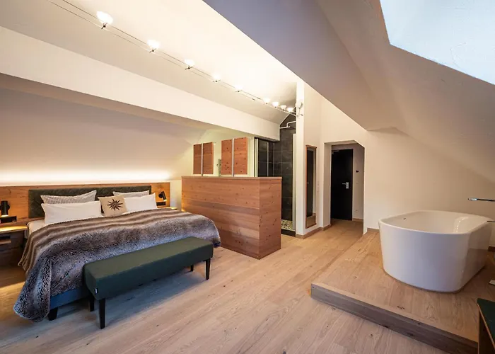Alpin Lifestyle Loewen & Strauss Hotel 4*