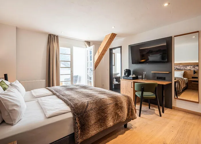 Alpin Lifestyle Loewen & Strauss 4* 오버스트도르프